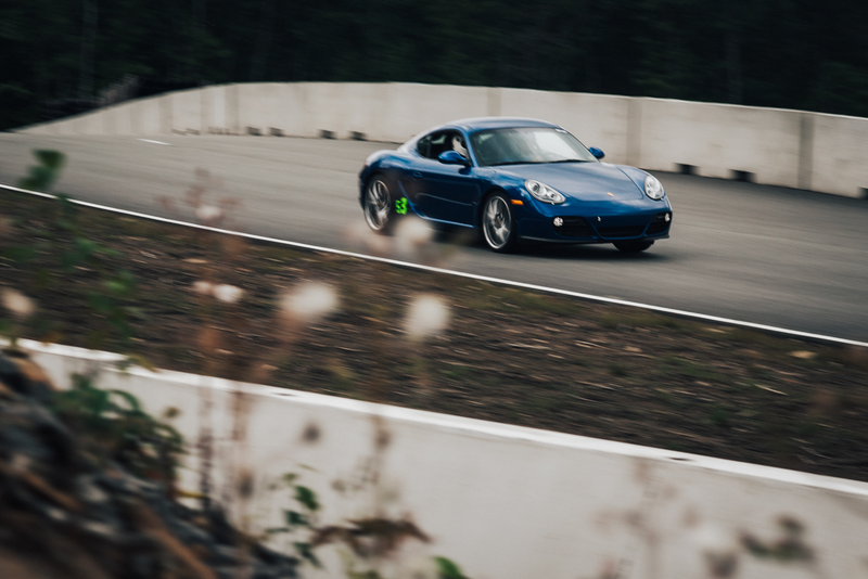 Illustration for article titled This is what a track-day at Palmer looks like // 4K video & photos